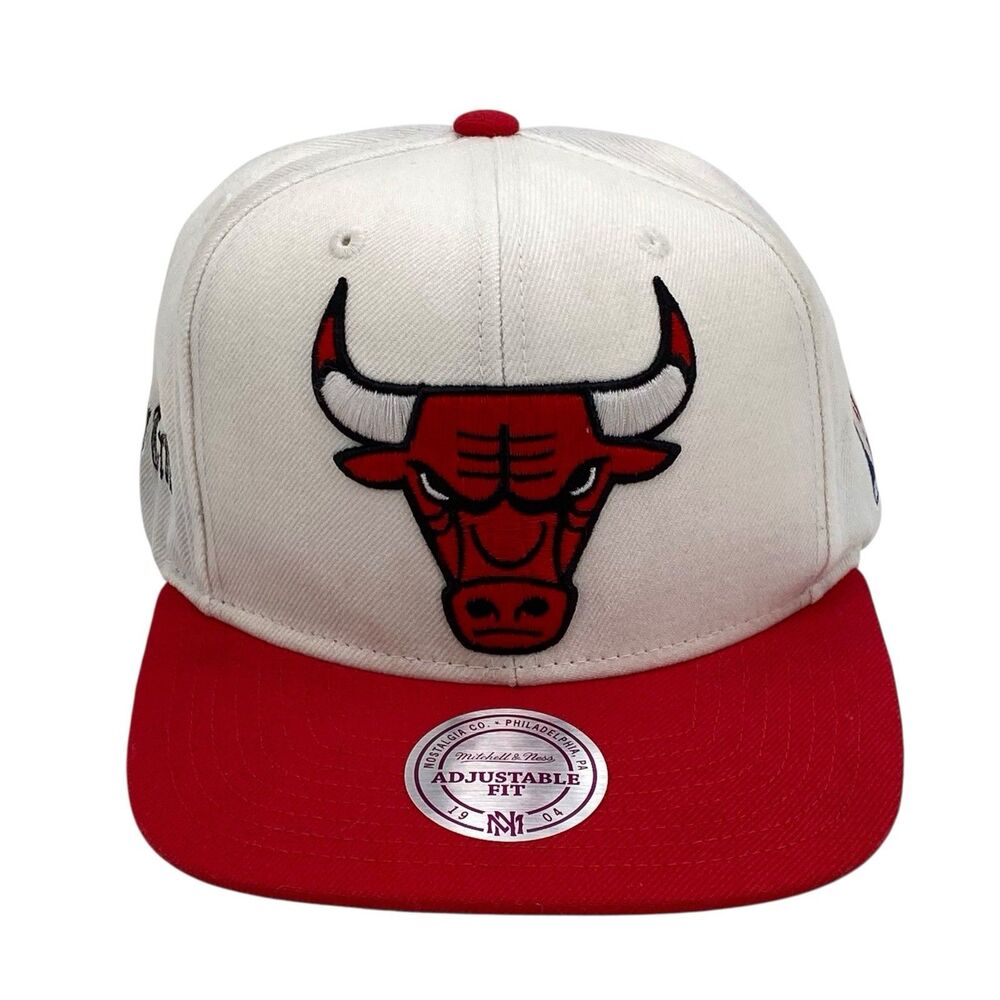 Mitchell & Ness Off‎ White NBA Chicago Bulls Snapback Hat Red Bill OSFA
